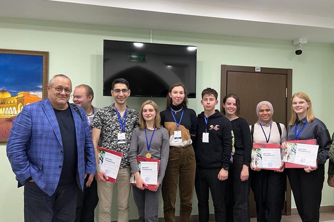 Поздравляем студентов ОП «Востоковедение» с победой на VI-й Всероссийской студенческой олимпиаде по арабскому языку и исламской культуре!